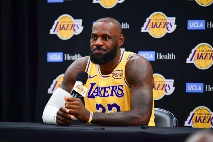 北京时间, 湖人 北京时间, 湖人